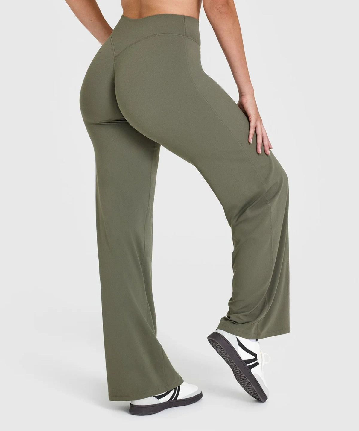 Flow High-Rise Straight Leggings