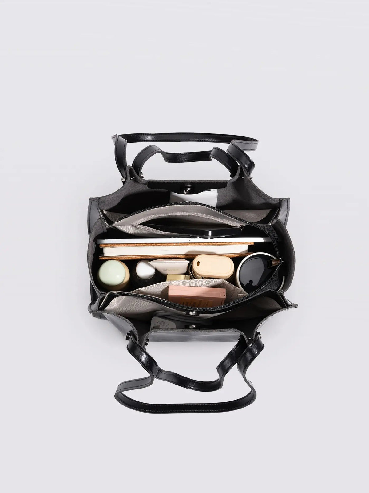 Paola Carryall Tote Noirvere