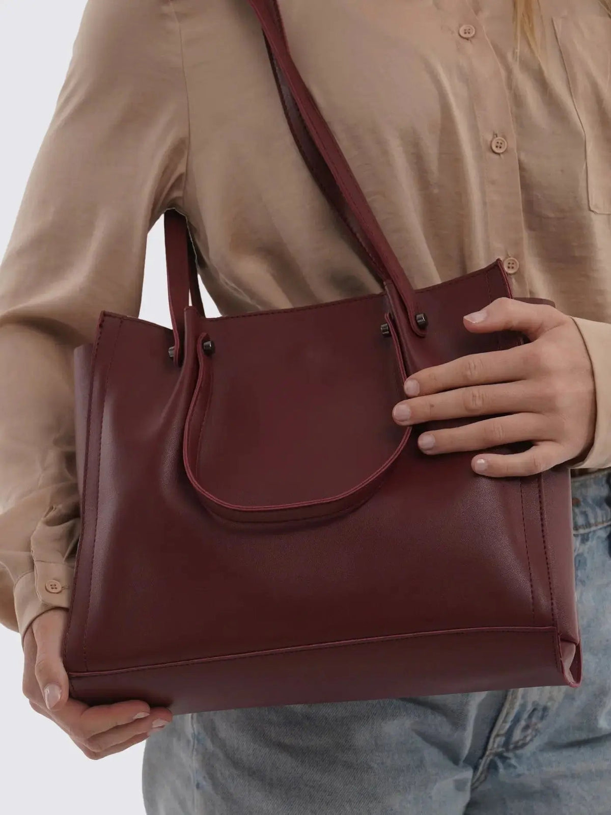 Paola Carryall Tote Noirvere