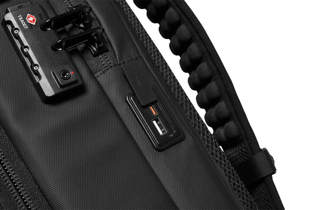 Aero - 60L Vortex Vacuum-Seal Travel Backpack
